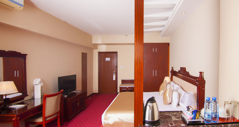 Best Western Plus Paramount Hotel Lusaka Exterior photo